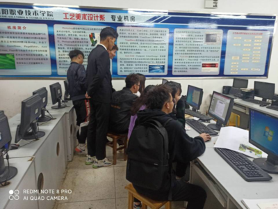 計算機協會成功舉辦計算機答題競賽，推動計算機輔助設備技術開發